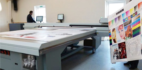 足球uv打印行業